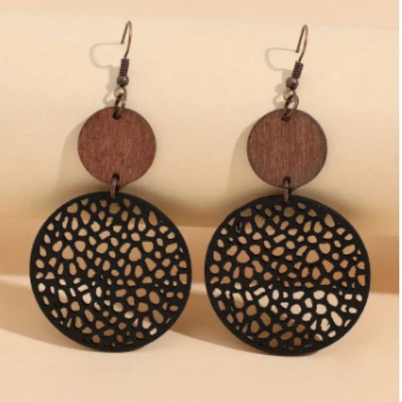 Hollow Out Round Drop‎ Earrings Bohemian Vintage Wooden Leather - Picture 1 of 5